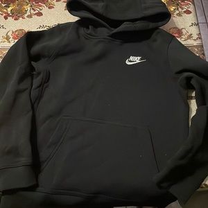Kids Nike hoodie medium